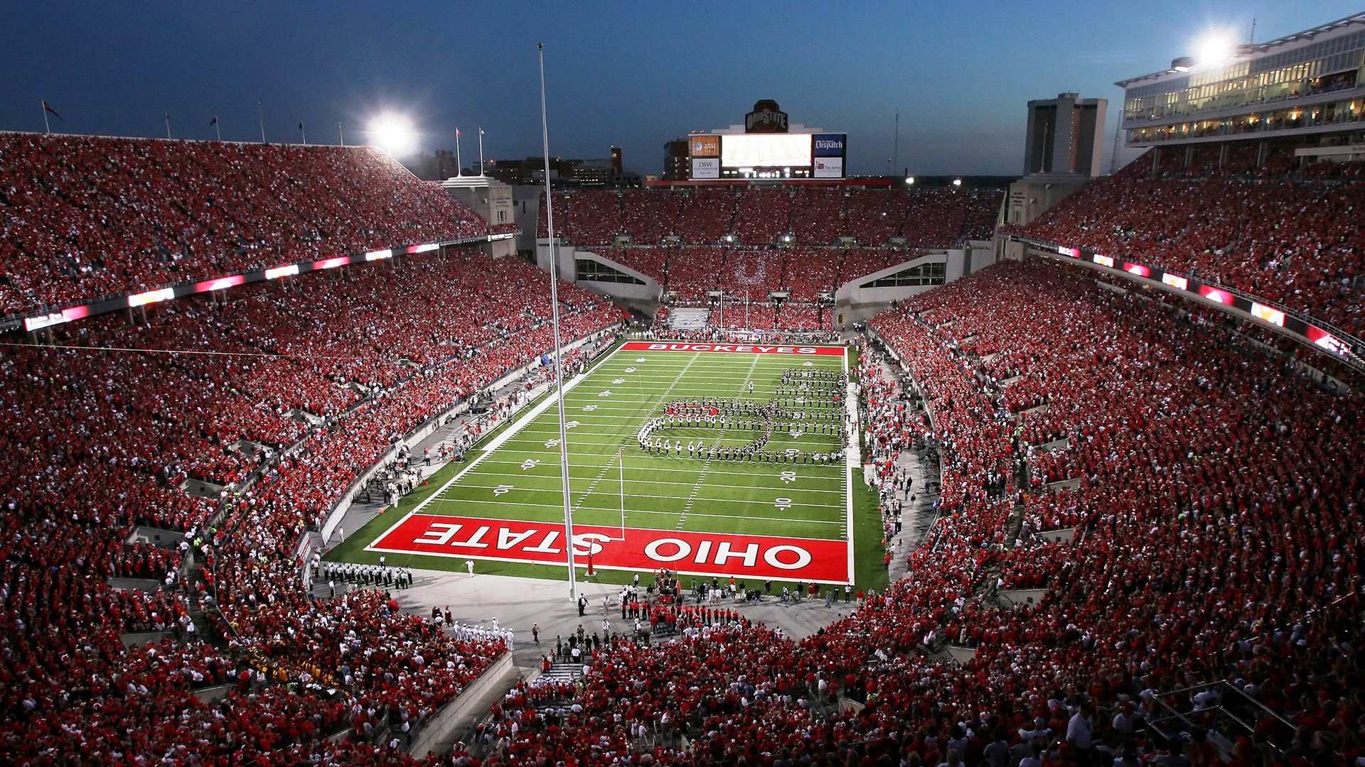 拉拉维亚：与东契奇里夫斯共舞的篮球之路，再感恩爱德华兹的提携与认可