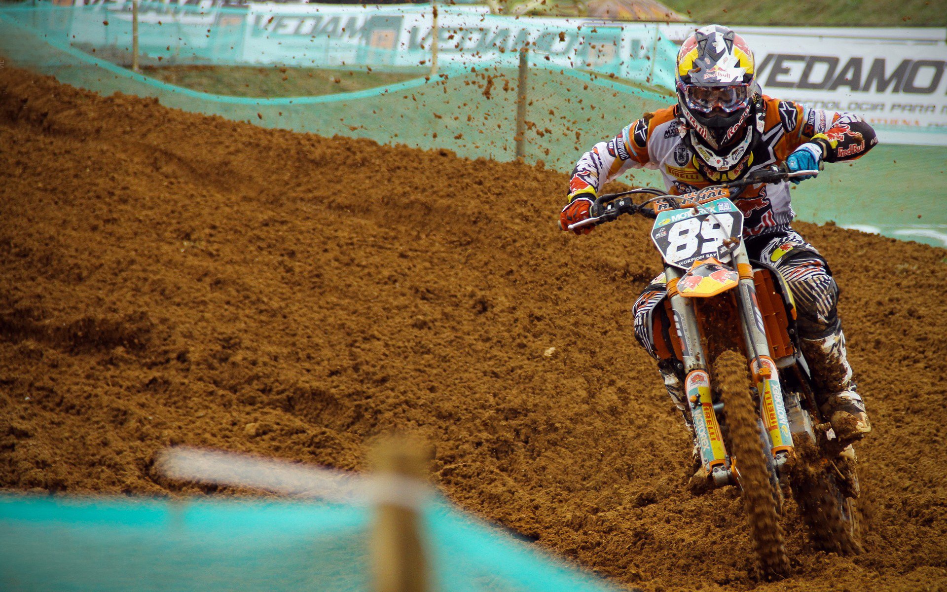 巅峰对决:联盟两个巨头的超级大战!,巅峰对决之战